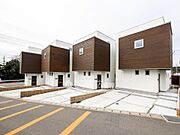 神埼駅より徒歩23分 築10年1ヶ月 2階建の賃貸物件