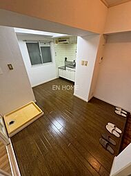 サンビラ大手前 801 8階2DKのリビング/ダイニング