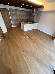 BRAVE徳井町 402 4階1LDKのリビング/ダイニング