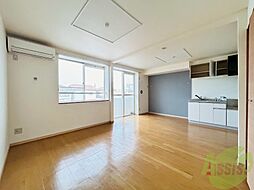 エルムA・T・S 2階1LDKのリビング/ダイニング