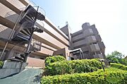 ウエストハイライズ 1階 築33年9ヶ月の賃貸物件