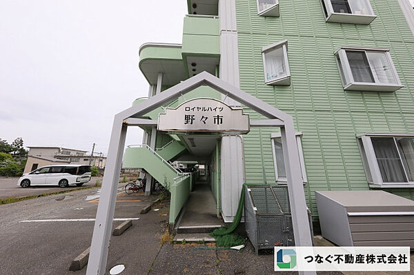 apartment 石川県金沢市有松３丁目3-30