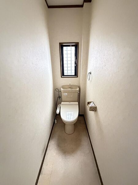 トイレを拡大表示