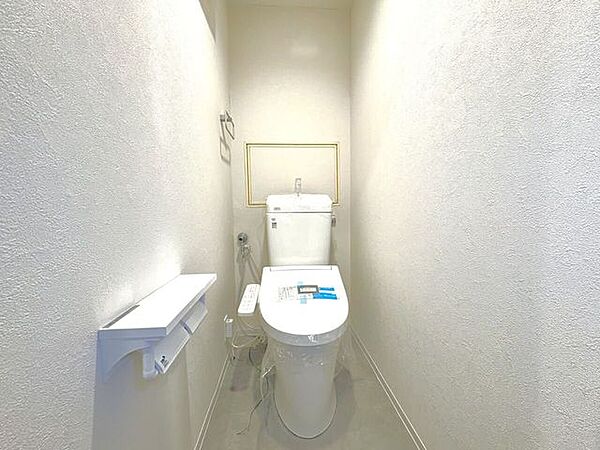 トイレ：温水洗浄便座付きのトイレです！
