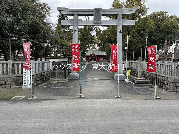 吉田春日神社 (ラグビー神社) 1970m