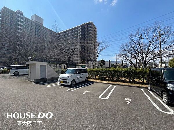 当店は駐車4台可能です♪(駐車場所はご案内いたします)