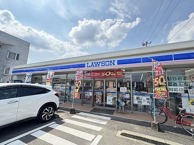 ローソン 宮崎下北方町店 310m