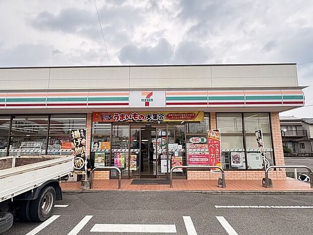 セブンイレブン 宮崎堀川町 430m