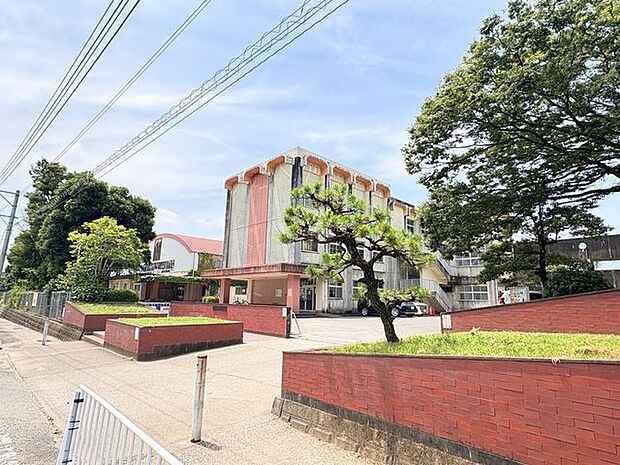 住吉南小学校 1420m