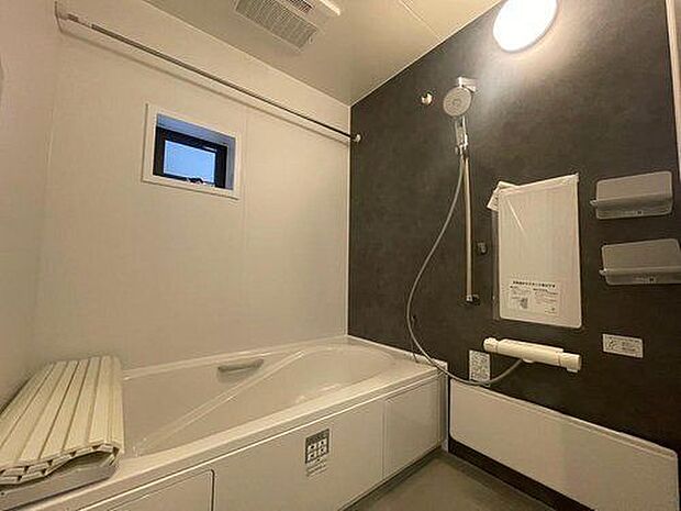 同型写真（浴室）