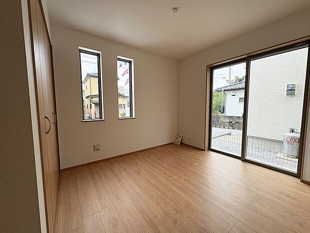 【同型写真】※色は異なる場合がございます。