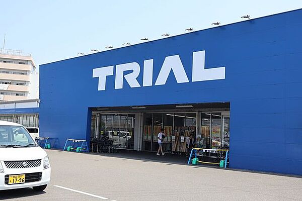 スーパーセンタートライアル宮崎恒久店 600m