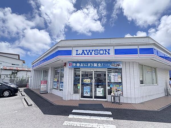 ローソン 宮崎大橋店 640m