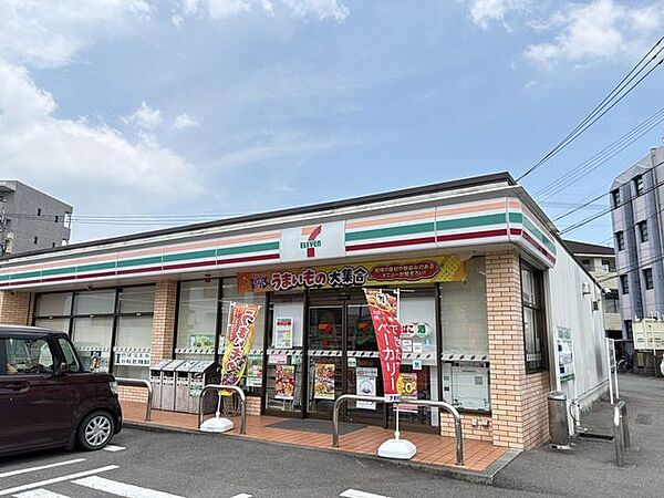 セブンイレブン　 宮崎松橋2丁目 900m