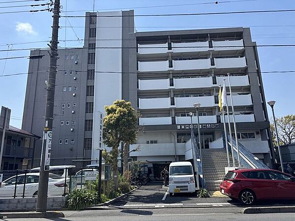 川口市立 前川南公民館 210m