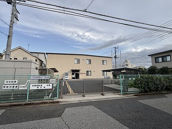 川口市役所 青木三丁目分室 120m