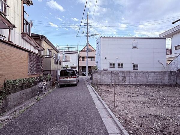 前面道路含む現地写真