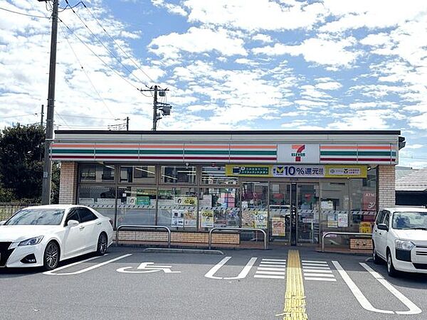 セブンイレブン 川口新郷店 368m