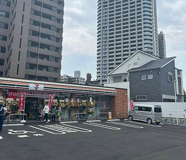 セブン-イレブン 川口金山町店 190m
