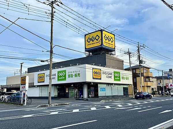 ゲオ川口芝店 580m