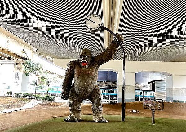 ゴリラ公園 1330m