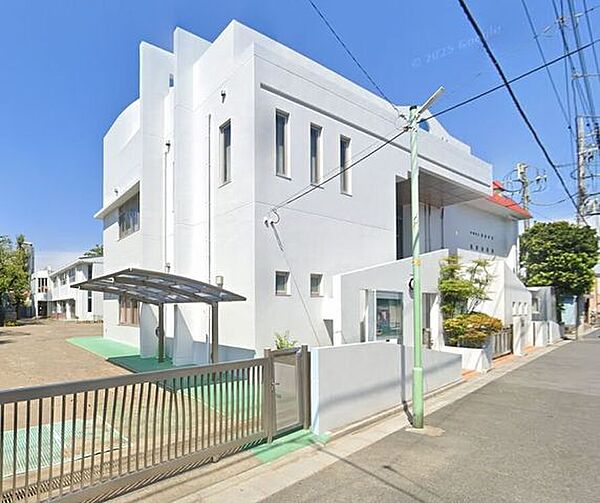 松葉幼稚園 130m