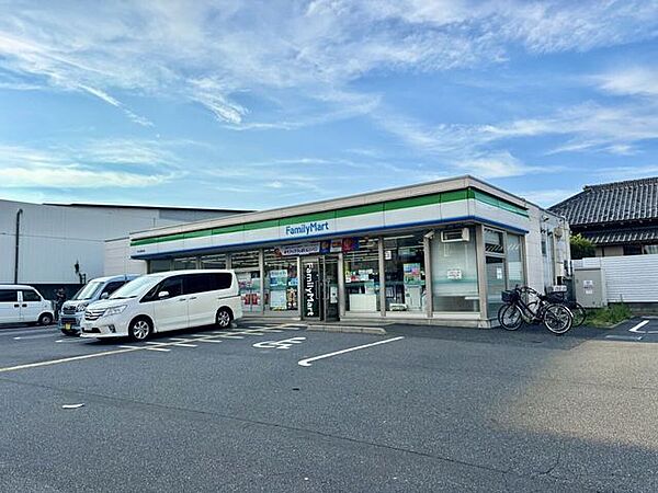 ファミリーマート 川口芝高木店 500m
