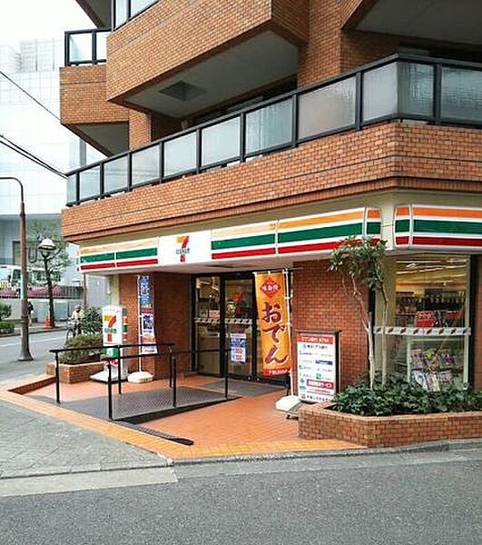 セブンイレブン 川口駅西口店 150m