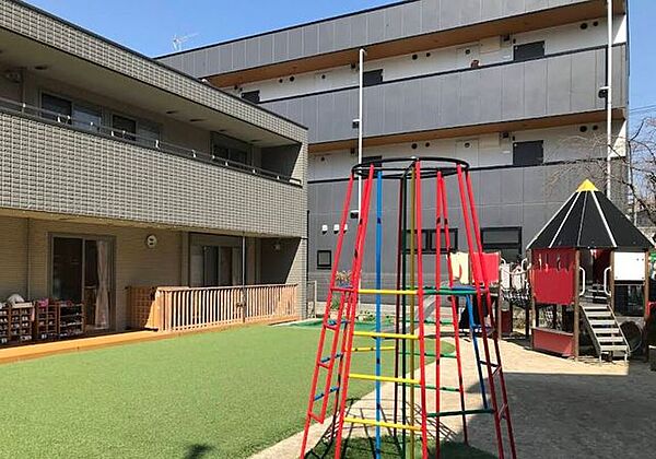 そよ風保育園戸塚園 120m