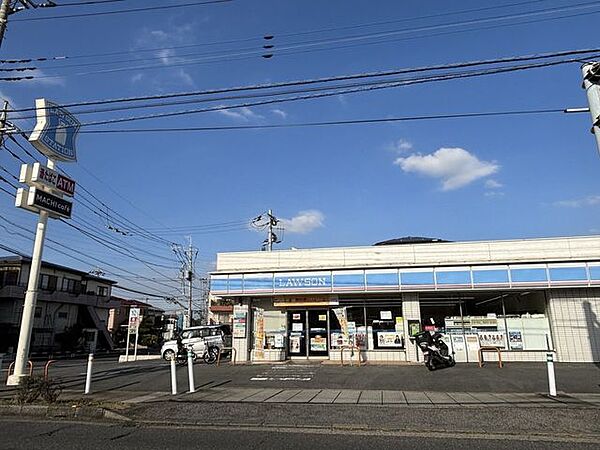 ローソン川口赤井四丁目店 680m