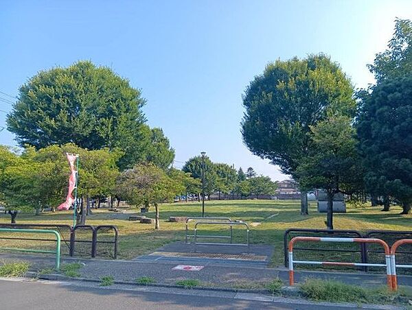 入谷町屋公園 590m