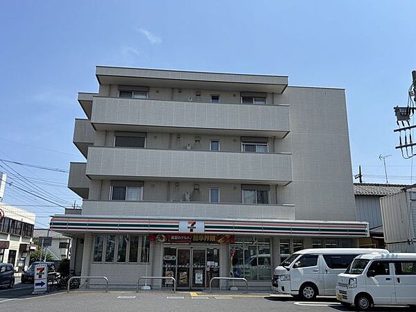 セブンイレブン 川口末広2丁目店 440m