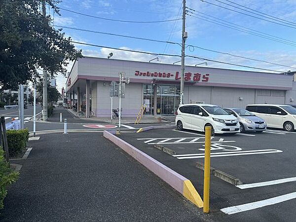 ファッションセンターしまむら 朝日店 370m