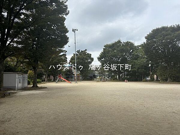 鳩ヶ谷緑町2丁目公園 150m