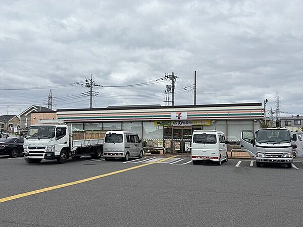 セブン-イレブン 川口新堀店 350m