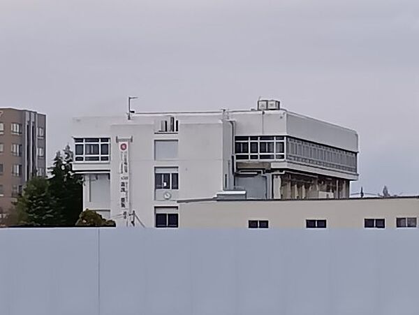 川口市立北中学校 2100m