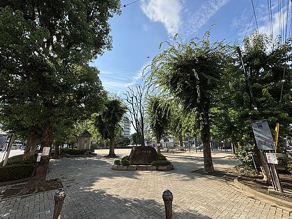 並木町北公園 390m