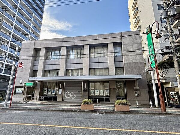 群馬銀行 川口支店 480m