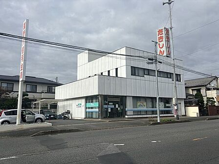 瀧野川信用金庫 八幡木支店 210m
