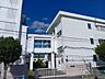 周辺：川口市立朝日東小学校 880m