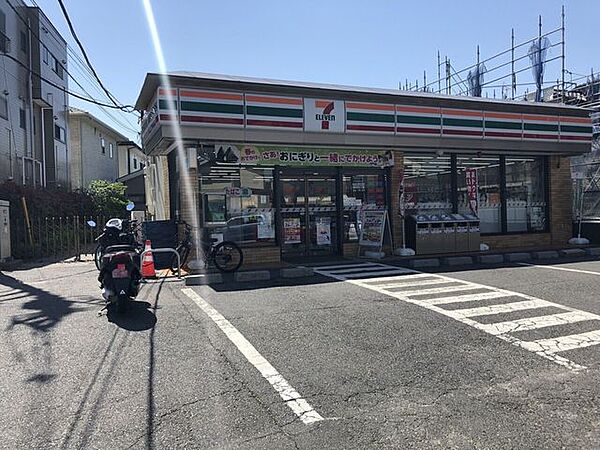 セブン-イレブン 鳩ヶ谷本町店 490m