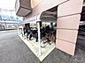 駐車場：駐輪場、バイク置場ございます。