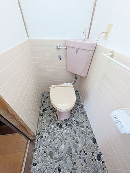 2階トイレです。