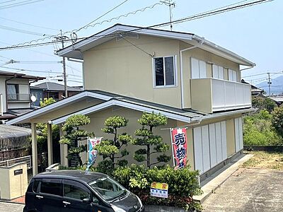 外観：外壁・屋根塗装致しました。優しい色味で塗装しました。閑静な住宅地内の一戸建てです。