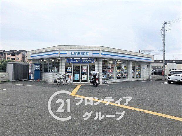 ローソン伏見久我橋店 徒歩5分。 390m