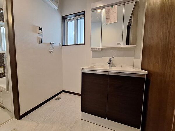 多様化する住まいのお悩みを当社へお気軽にご相談下さい
