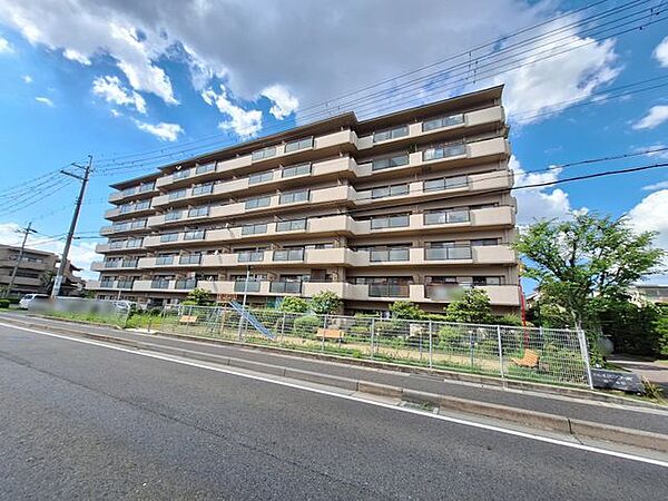 多様化する住まいのお悩みを当社へお気軽にご相談下さい