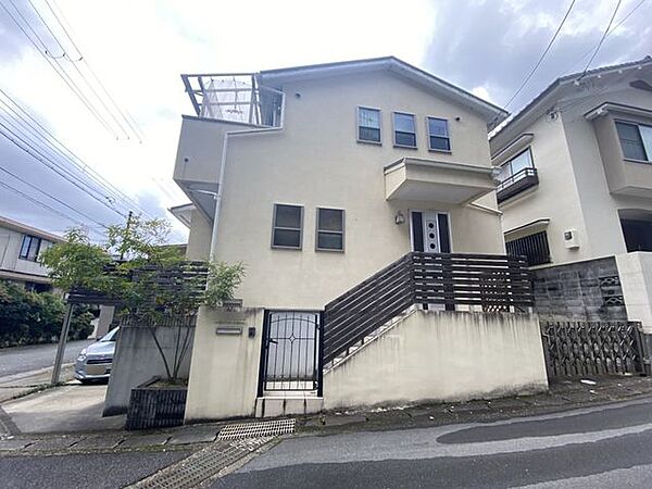 多様化する住まいのお悩みを当社へお気軽にご相談下さい