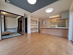 大津市蓮池町　新築一戸建て　1号棟 4LDKのリビング/ダイニング