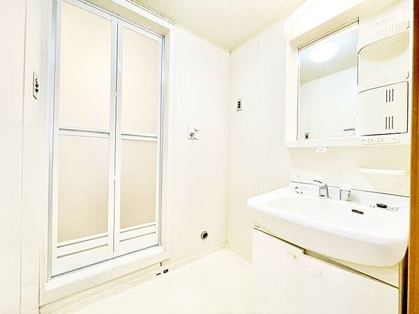 多様化する住まいのお悩みを当社へお気軽にご相談下さい